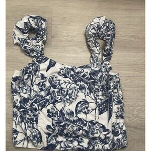 Floral Blue and White Women's Top